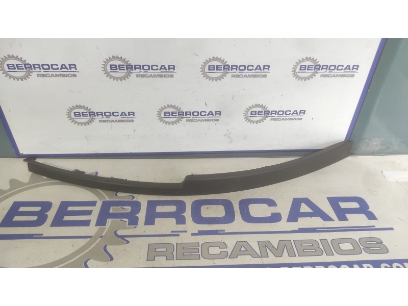 Recambio de molduras para opel insignia berlina 2.0 16v cdti referencia OEM IAM 903200006  