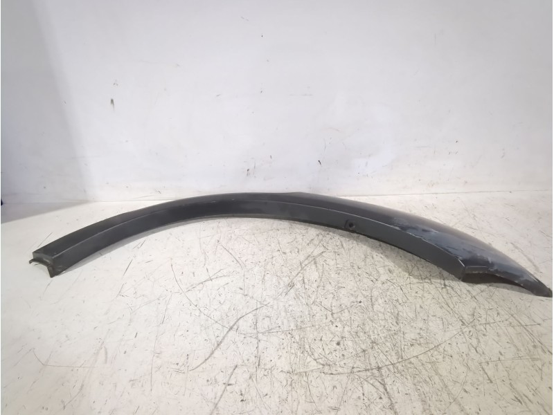 Recambio de aletin trasero izquierdo para hyundai tucson (jm) 2.0 crdi referencia OEM IAM 877412E000  