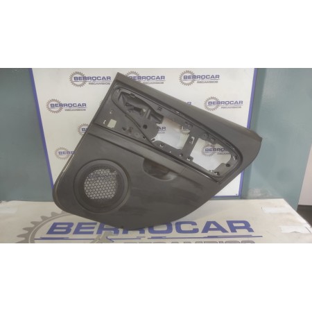 Recambio de guarnecido puerta trasera derecha para seat leon (1p1) referencia OEM IAM 5F4867134R  