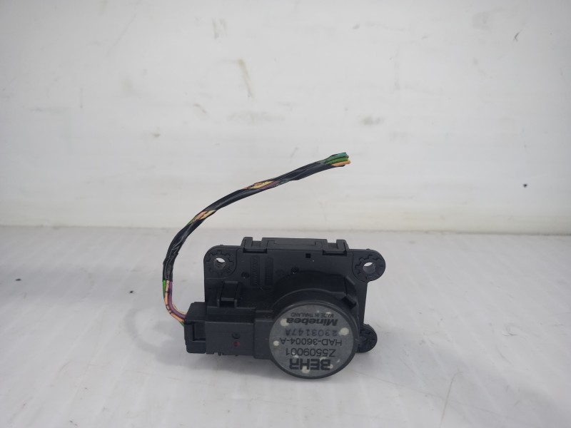 Recambio de motor apertura trampilla para peugeot 3008 style referencia OEM IAM Z5509001  