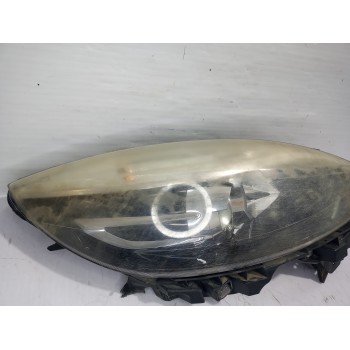 Recambio de faro derecho para renault scenic iii bose edition referencia OEM IAM 260108453R  