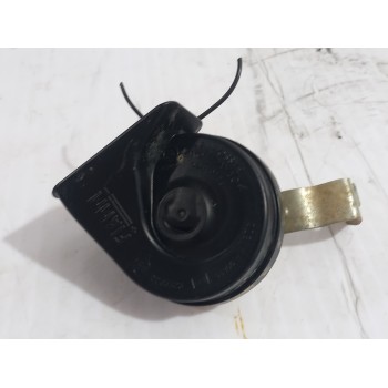 Recambio de claxon para peugeot bipper tepee basis referencia OEM IAM E30055306  