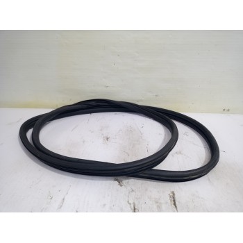 Recambio de goma contorno para renault scenic ii authentique referencia OEM IAM 8200097496  