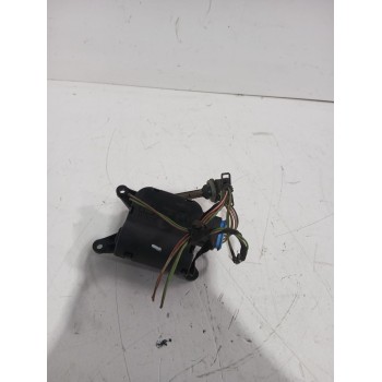 Recambio de motor apertura trampilla para volkswagen polo iv (9n_, 9a_) 1.9 sdi referencia OEM IAM 0132801357  