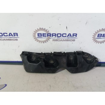 Recambio de molduras delanteras para dacia duster referencia OEM IAM 622230010R  