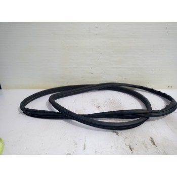 Recambio de goma contorno para renault scenic ii authentique referencia OEM IAM 8200077500  