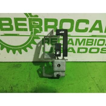 Recambio de tirador para honda civic berlina .5 (ma/mb) 1.5 referencia OEM IAM 74882ST3E00  