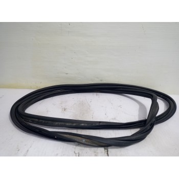 Recambio de goma contorno para renault scenic ii authentique referencia OEM IAM 8200097496  