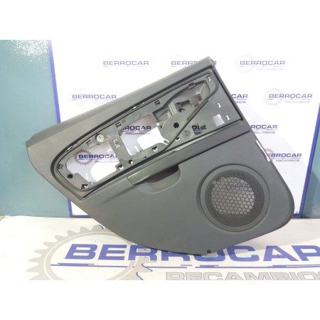 Recambio de guarnecido puerta trasera izquierda para seat leon (1p1) referencia OEM IAM 1P0867211  