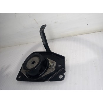 Recambio de soporte caja cambios para peugeot 3008 style referencia OEM IAM 1813K0  