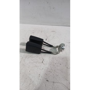 Recambio de enganche cinturon trasero izquierdo para seat ibiza iii (6l1) 1.4 tdi referencia OEM IAM 6Q0857488D  
