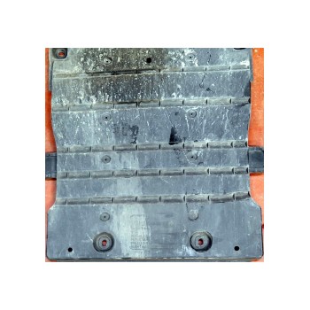 Recambio de cubrecarter para audi a3 sportback (8va) referencia OEM IAM 5Q0825230  