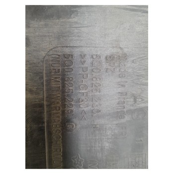 Recambio de cubrecarter para audi a3 sportback (8va) referencia OEM IAM 5Q0825230  