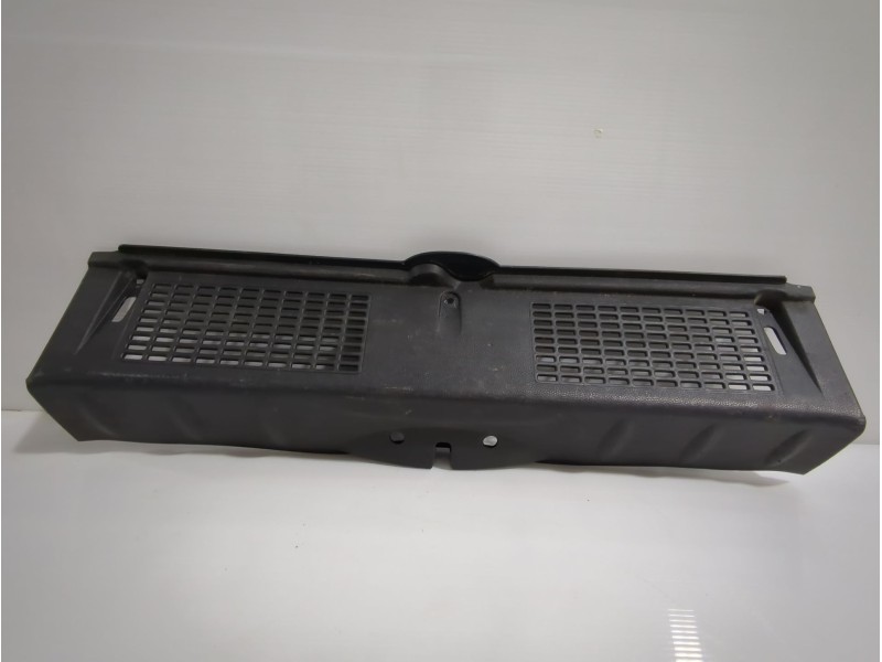 Recambio de moldura maletero para mini mini (r56) one referencia OEM IAM 713845105  