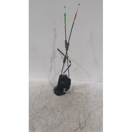 Recambio de cerradura puerta trasera derecha para toyota yaris (_p21_, _pa1_, _ph1_) 1.5 hybrid (mxph11) referencia OEM IAM 6905