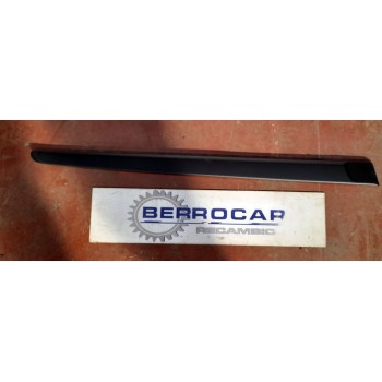 MOLDURA LATERAL 8200036023 