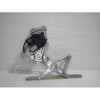 ELEVALUNAS TRASERO DERECHO 827303178R 