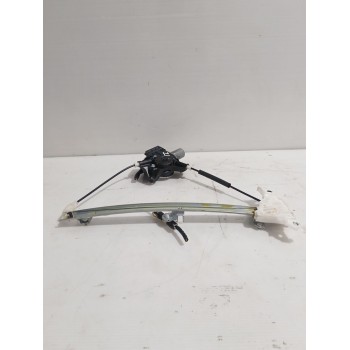 Recambio de elevalunas trasero izquierdo para toyota yaris (_p21_, _pa1_, _ph1_) 1.5 hybrid (mxph11) referencia OEM IAM 69840K00