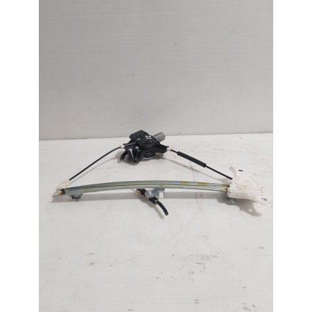 Recambio de elevalunas trasero izquierdo para toyota yaris (_p21_, _pa1_, _ph1_) 1.5 hybrid (mxph11) referencia OEM IAM 69840K00