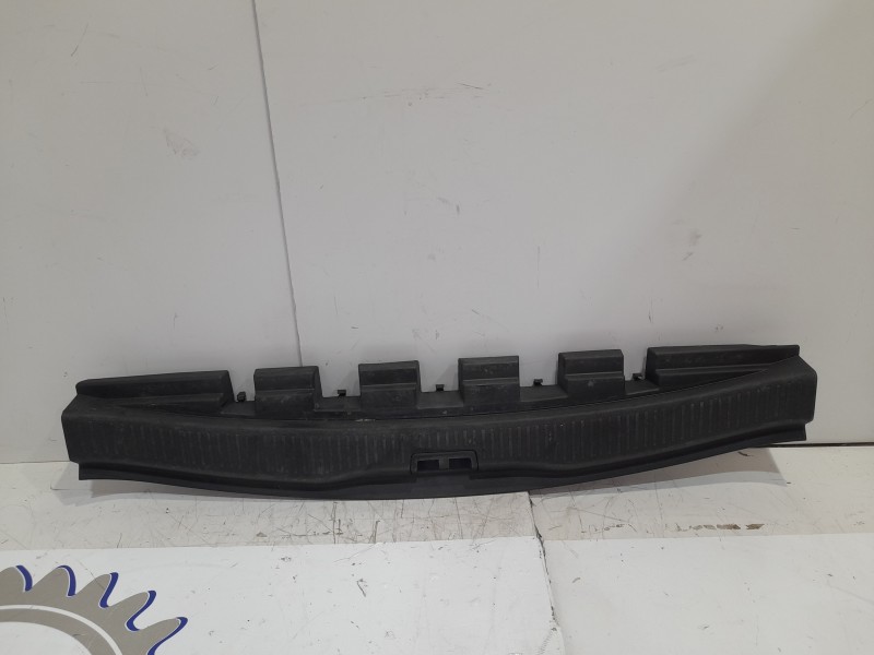 Recambio de moldura para renault megane iii sport tourer 1.6 dci diesel fap referencia OEM IAM 849210001R  