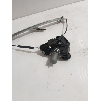 Recambio de elevalunas trasero izquierdo para toyota yaris (_p21_, _pa1_, _ph1_) 1.5 hybrid (mxph11) referencia OEM IAM 69840K00