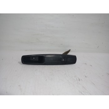 MANDO ELEVALUNAS DELANTERO DERECHO 254118547R 