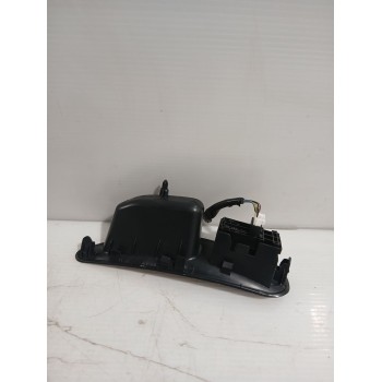 Recambio de mando elevalunas trasero izquierdo para toyota yaris (_p21_, _pa1_, _ph1_) 1.5 hybrid (mxph11) referencia OEM IAM 84