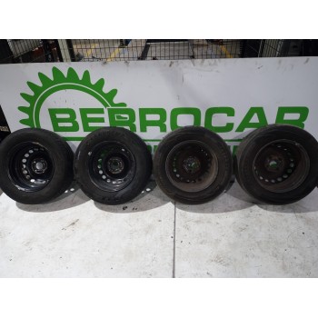 Recambio de juego llantas para renault kangoo profesional referencia OEM IAM KBA43815  