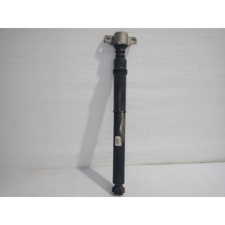 Recambio de amortiguador trasero izquierdo para peugeot 3008 style referencia OEM IAM 5206RT  