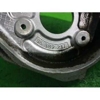Recambio de soporte bomba inyeccion para peugeot partner (s1) 2.0 hdi cat referencia OEM IAM 96389217  