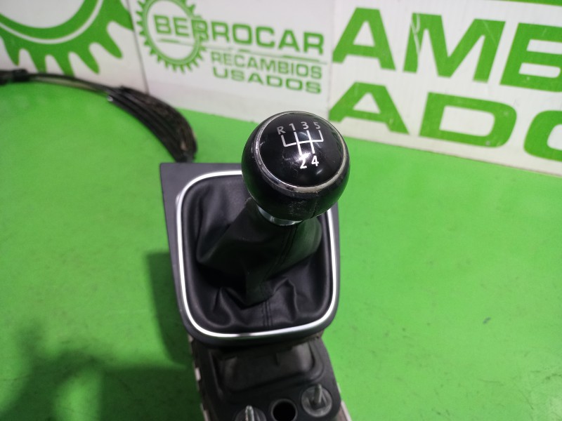 Recambio de palanca cambio para volkswagen golf vi (5k1) advance referencia OEM IAM 1K0711061B  