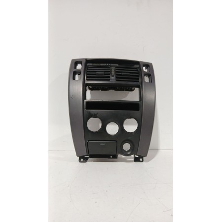 Recambio de rejilla aireadora para hyundai tucson (jm) 2.0 crdi referencia OEM IAM 974102E000  