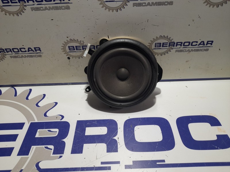 Recambio de altavoz para seat exeo berlina (3r2) 2.0 tdi referencia OEM IAM 8E0035411  