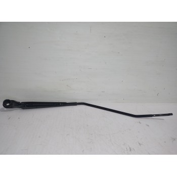 Recambio de brazo limpia delantero derecho para renault scenic iii bose edition referencia OEM IAM 288860003R  