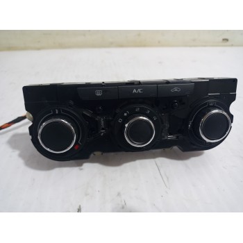 Recambio de mando calefaccion / aire acondicionado para skoda yeti active referencia OEM IAM 3T0820047AK  