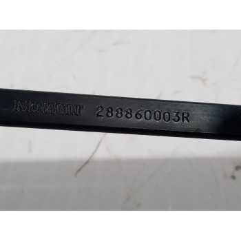Recambio de brazo limpia delantero derecho para renault scenic iii bose edition referencia OEM IAM 288860003R  