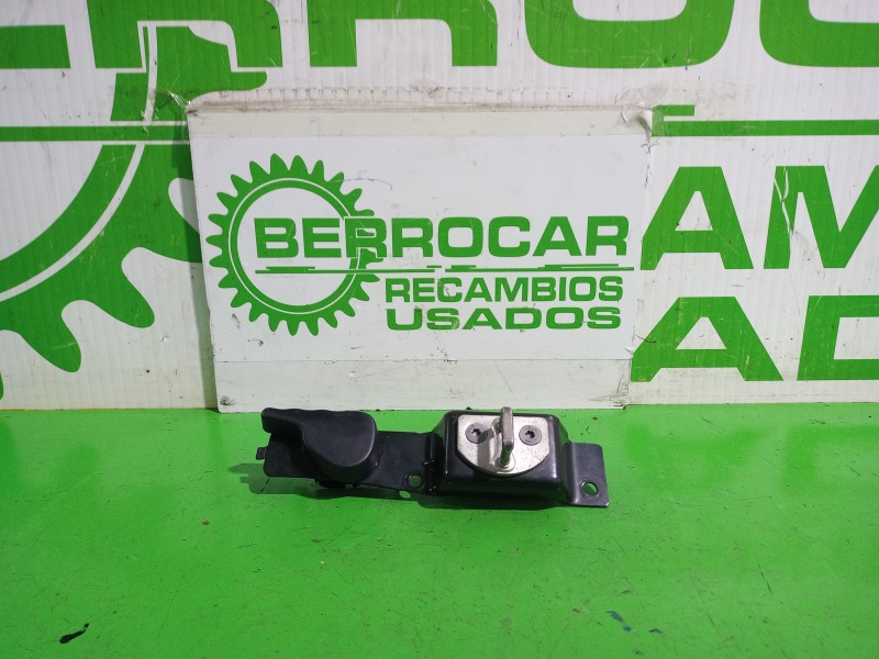 Recambio de maneta interior trasera derecha para renault kangoo profesional referencia OEM IAM 8200497811  