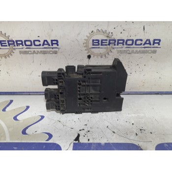 CAJA RELES / FUSIBLES 243800011R 