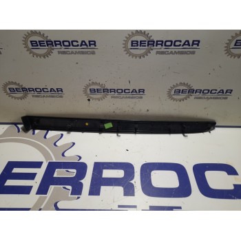 Recambio de moldura para seat exeo berlina (3r2) 2.0 tdi referencia OEM IAM 3R0867420  