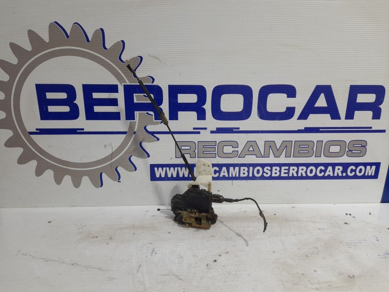Recambio de cerradura puerta trasera derecha para volkswagen passat berlina (3b3) referencia OEM IAM 1J0973713  