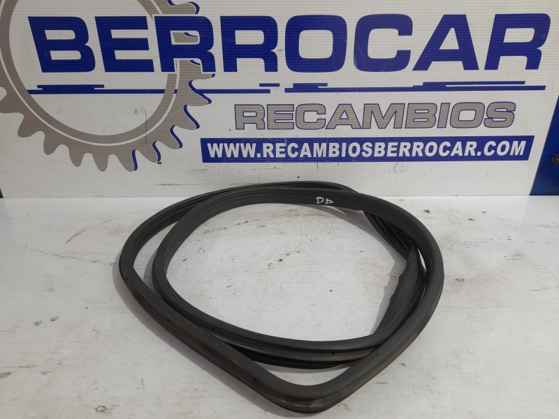 Recambio de goma contorno para opel astra h ber. 1.7 16v cdti referencia OEM IAM 13200153  