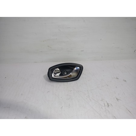 Recambio de maneta interior trasera izquierda para renault scenic iii bose edition referencia OEM IAM 826730001R  