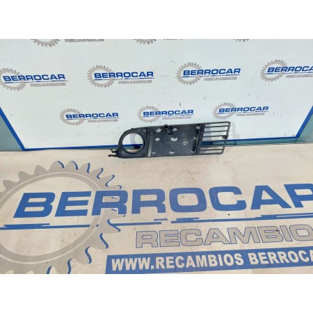 Recambio de rejilla delantera para audi a6 berlina (4b2) 2.5 v6 24v tdi referencia OEM IAM 4B08076825  