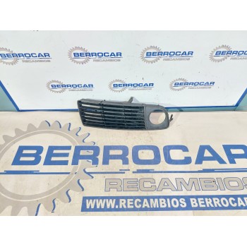 Recambio de rejilla delantera para audi a6 berlina (4b2) 2.5 v6 24v tdi referencia OEM IAM 4B08076825  