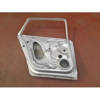 Recambio de puerta trasera izquierda para skoda spaceback (5h) 1.6 tdi referencia OEM IAM 5JJ833311  