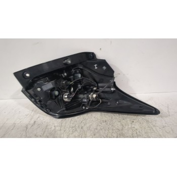 Recambio de piloto trasero izquierdo para toyota yaris (_p21_, _pa1_, _ph1_) 1.5 hybrid (mxph11) referencia OEM IAM 81561K0040  