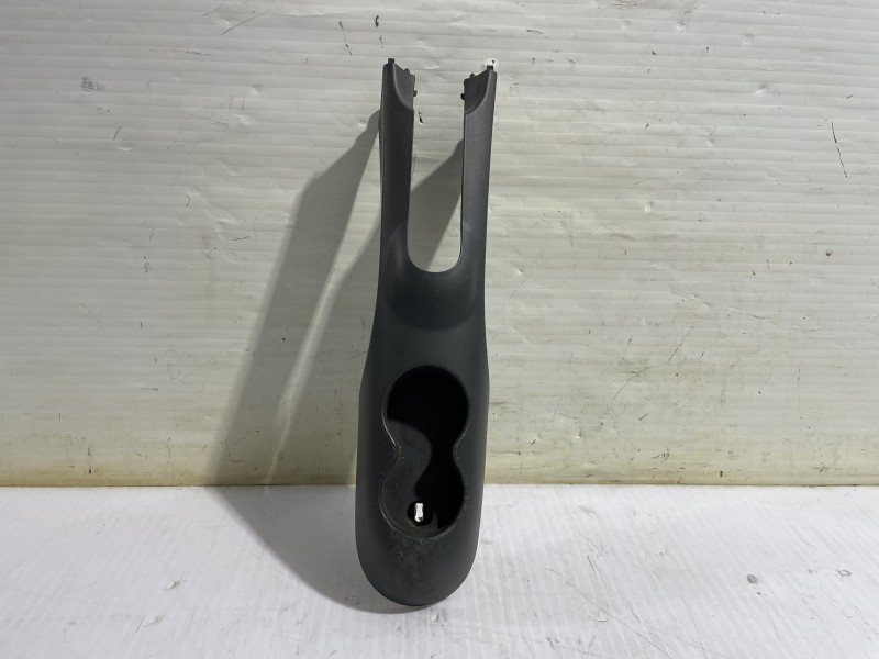 Recambio de portavasos para fiat 500 cabrio (150) aniversario referencia OEM IAM 735435115  