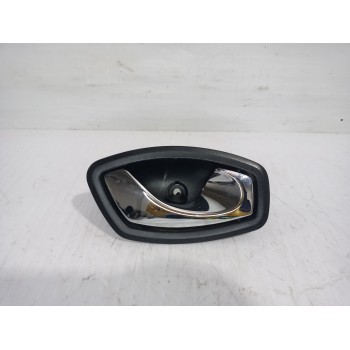 Recambio de maneta interior trasera derecha para renault scenic iii bose edition referencia OEM IAM 826720001R  