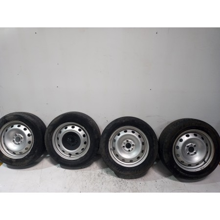 Recambio de juego llantas para peugeot bipper tepee basis referencia OEM IAM 5401T2  