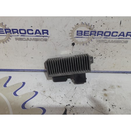 Recambio de caja precalentamiento para renault megane iii sport tourer 1.6 dci diesel fap referencia OEM IAM 8200558438A  